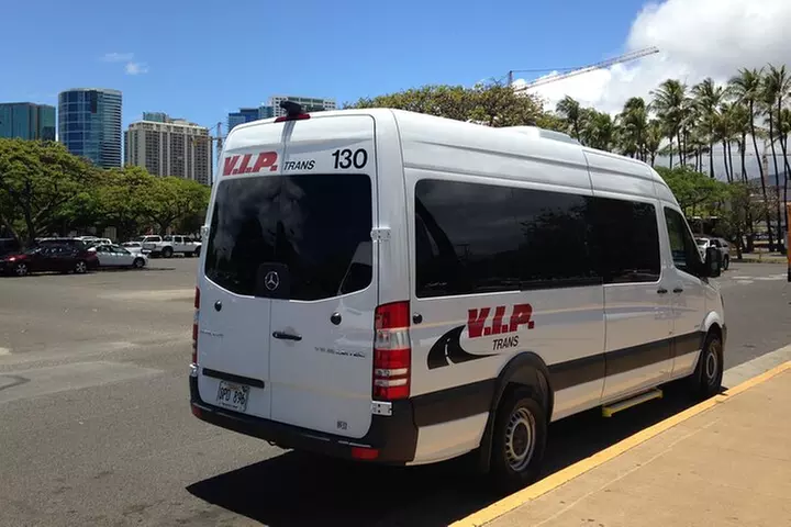 Round-Trip Airport Shuttle Kahului Airport on Maui - Second Medium