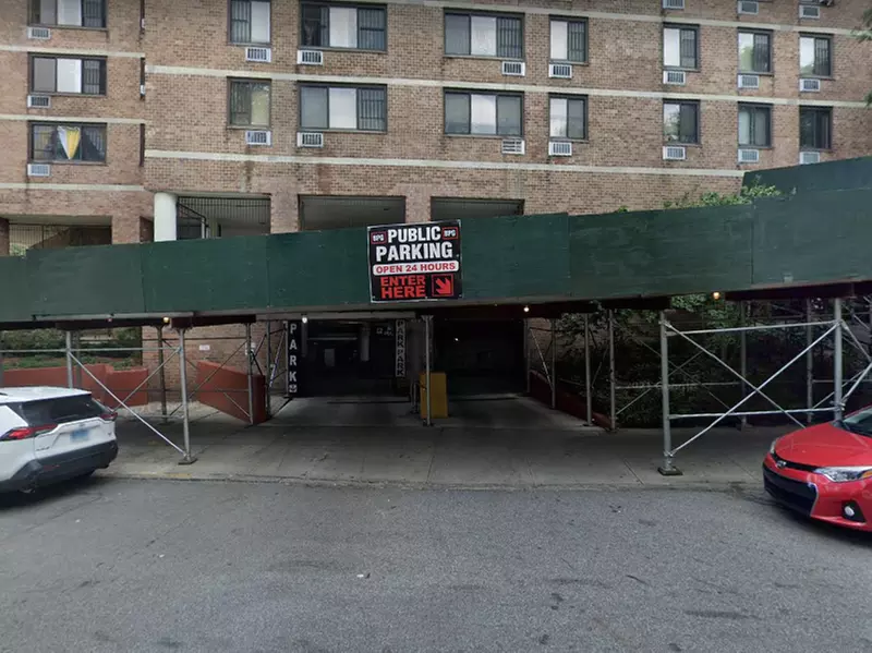 Parking at Nine Dragons Group - BPG Public Parking Garage