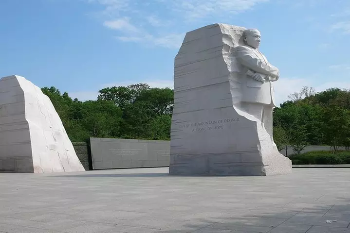 See DC In A Day: Guided Small Group Ultimate Day Tour