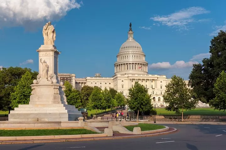 Washington DC Night-Time City Tour with Visit to Mount Vernon
