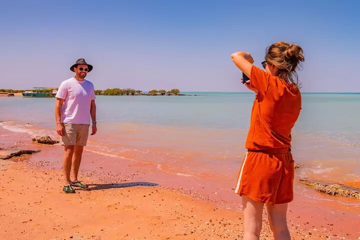 SCENIC AND PREHISTORIC CRUISE - Sparkling Wine & Gourmet Platters