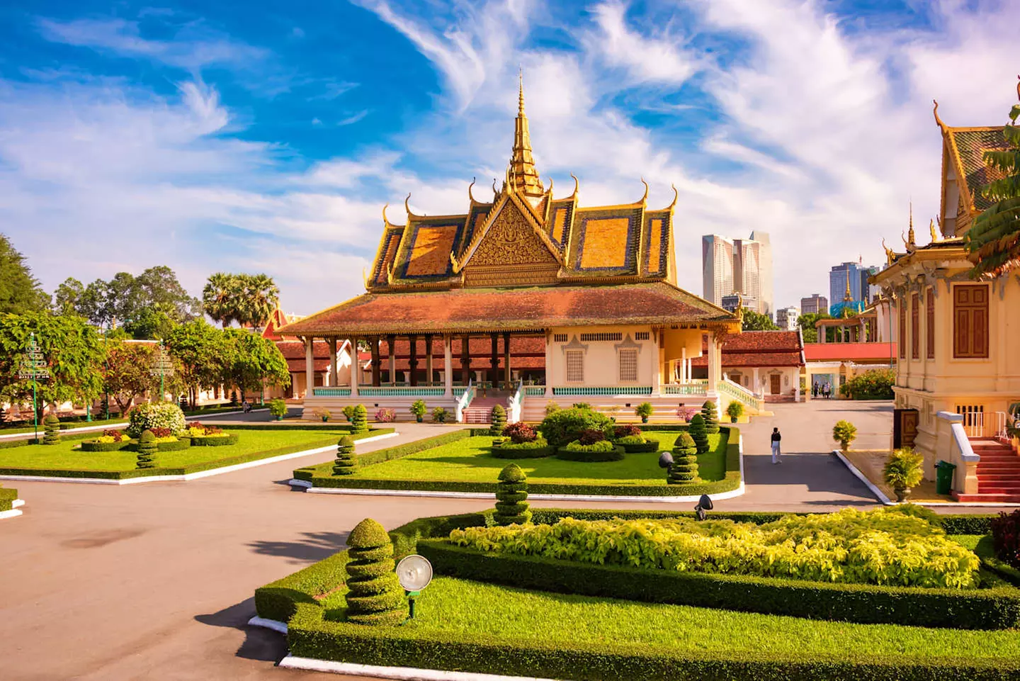 ✈ CAMBOGIA | Da Siem Reap a Phnom Penh - La Cambogia: tra patrimoni...