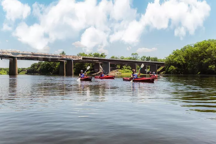 Delaware River Kayak and Wine Day Trip from Manhattan