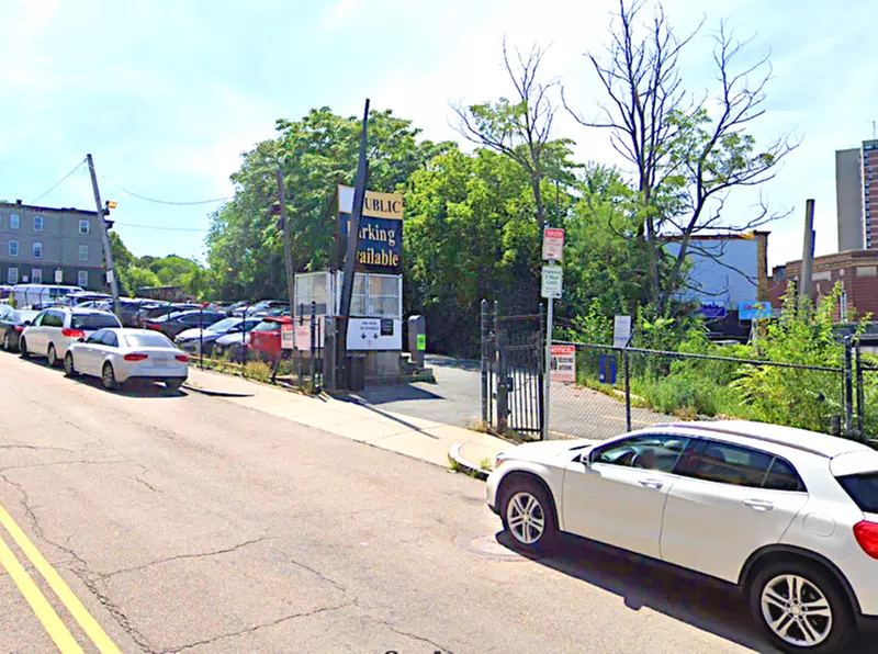 Parking at 25 Calumet St. Lot - Primary Image