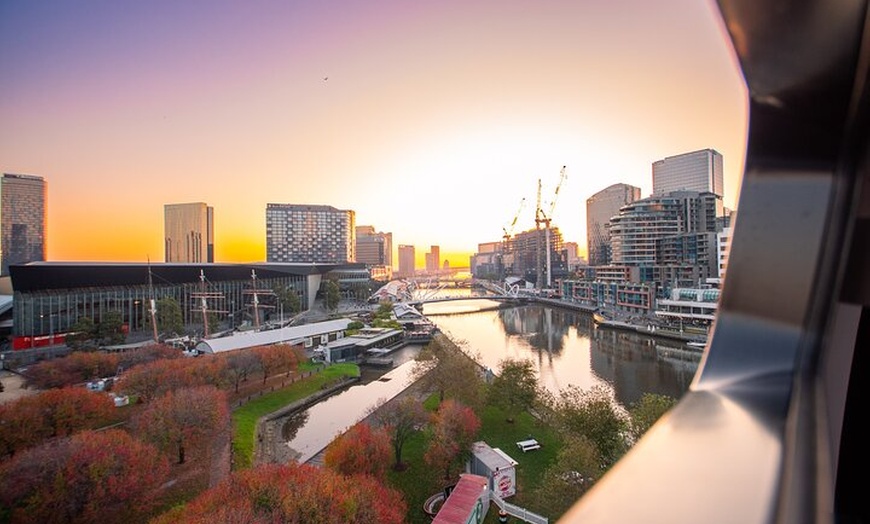 Image 3: Skyline Melbourne Pass