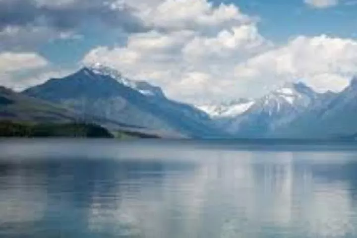 Kalispell MT to Calgary AB, Canada - Van Service - Primary Image