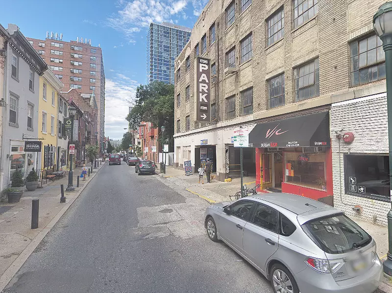 Parking at 2027 Sansom St. Garage