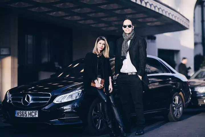 Half Day Tour to Windsor castle By Private Executive Car