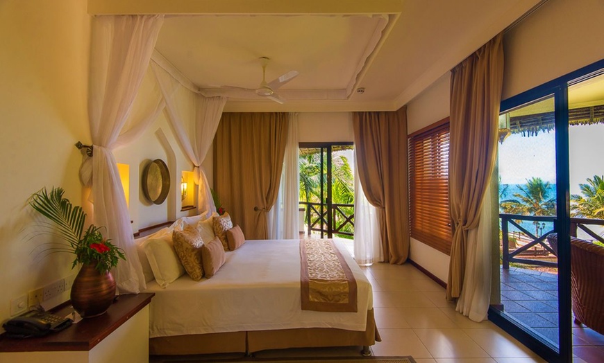 Image 4: ✈ ZANZIBAR | Mangapwani - Sea Cliff Resort & Spa 5* - Premium