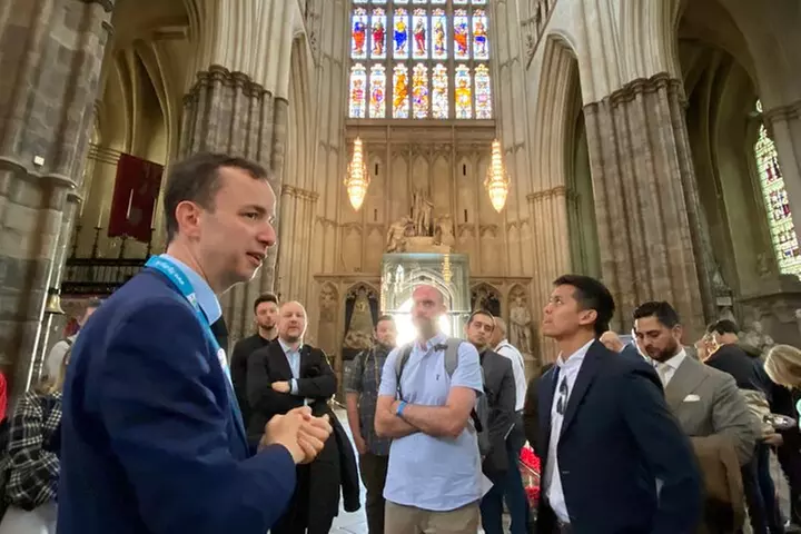 Priority Access Westminster Abbey Tour with a Professional Guide