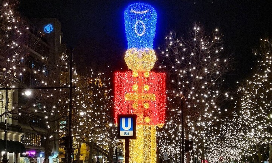 Image 5: Weihnachtsmarkt Lichtertour mit gratis Glühwein