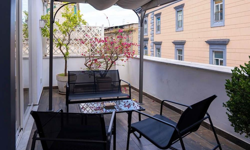 Image 18: ✈ ITALIA | Napoli - Palazzo San Michele 4* - City break