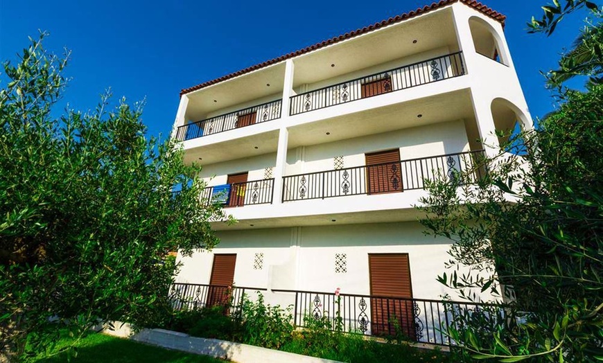 Image 10: ✈ CORFU | Agios Georgios Argirades - Bruskos Hotel &Suites 3*, 3 ni...