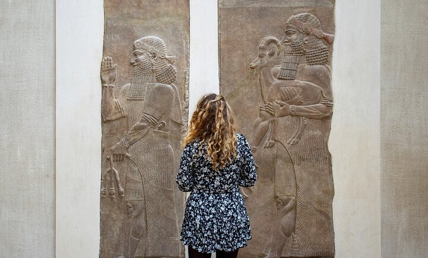 Image 5: Visite exclusive du Louvre – Guide privé et prise en charge à l'hôt...