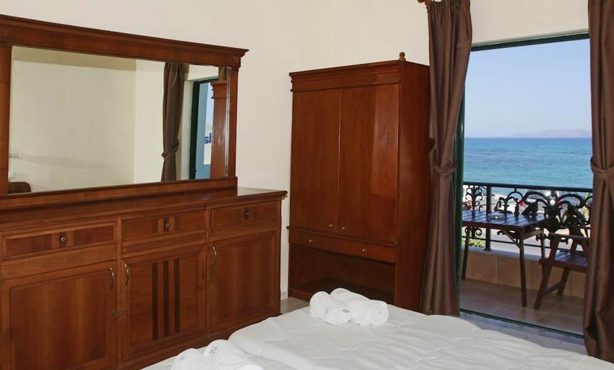 Image 24: ✈ KRETA | Kato Gouves - Diogenis Blue Palace Hotel 4* - Odkryty basen