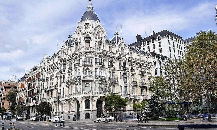 Image 8: Visita turística privada de día completo en Madrid
