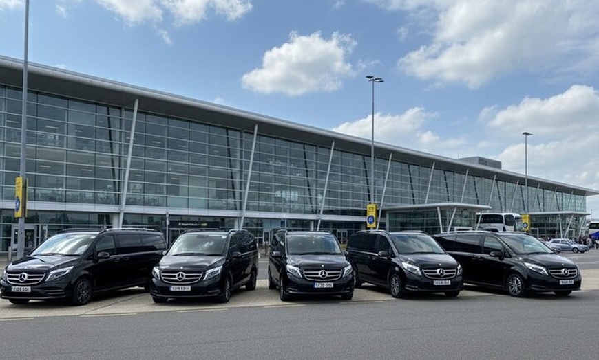 Image 5: Private Transfers Between Legoland and Central London