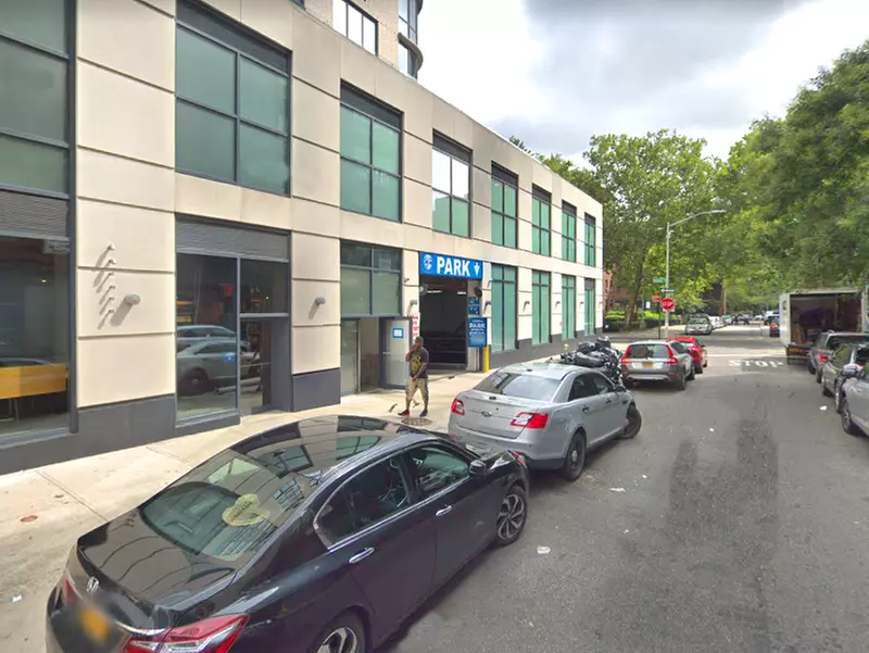 Parking at Enterprise Parking Systems - Brooklyn Air Bldg. Garage - Primary Image