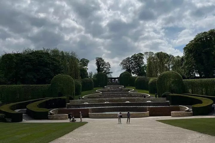 Edinburgh: Holy Island, Alnwick Castle & Kingdom of Northumbria