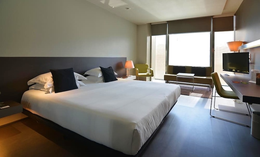 Image 4: ✈ SPAGNA | Barcellona - Hotel Soho Barcelona 3* - Centro città