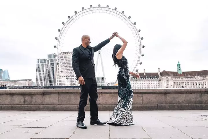 Photoshoot in London with Professional Photographer