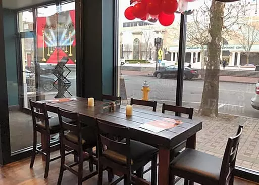 5% Cash Back at Brick & Barrel Bistro