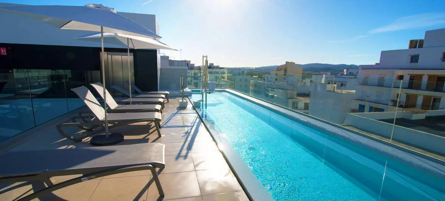 ✈ IBIZA | Sant Antoni de Portmany - M. Hotel 4*, 3 nuit - Piscine en rooftop - Primary Image