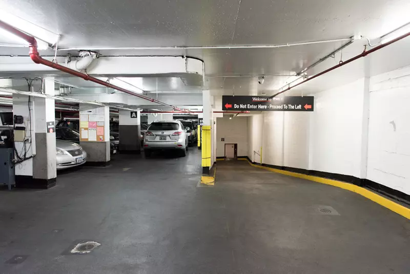 Parking at iPark - 330 Third Parking Garage