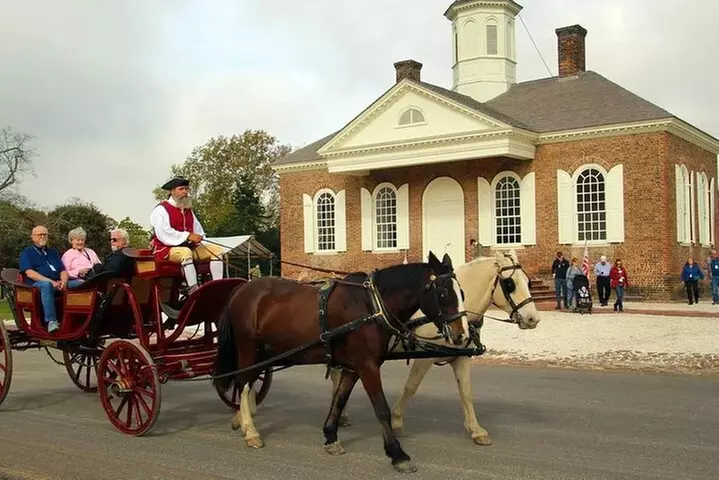 Private Tour in Colonial Williamsburg from Washington DC - Second Medium