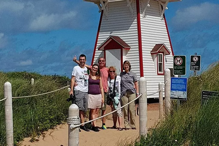 Scenic tours of Prince Edward Island - Primary Image