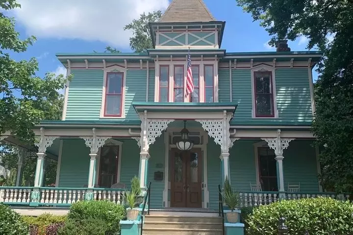 Charlotte's Ultimate Southern Charm Historical City Cart Tour