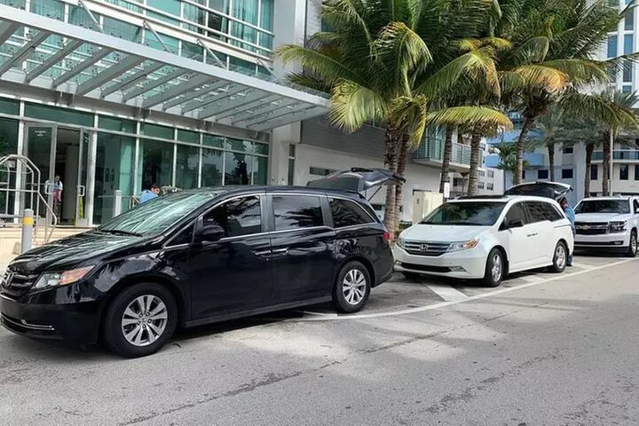 Private Transfer from Fort Lauderdale Airport to Boynton Beach - Primary Image