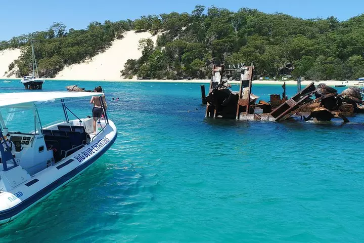 Private Tangalooma Wrecks Tour