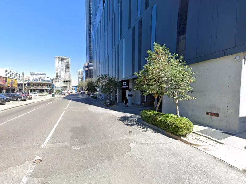 Parking at 930 Poydras St. Garage - P101