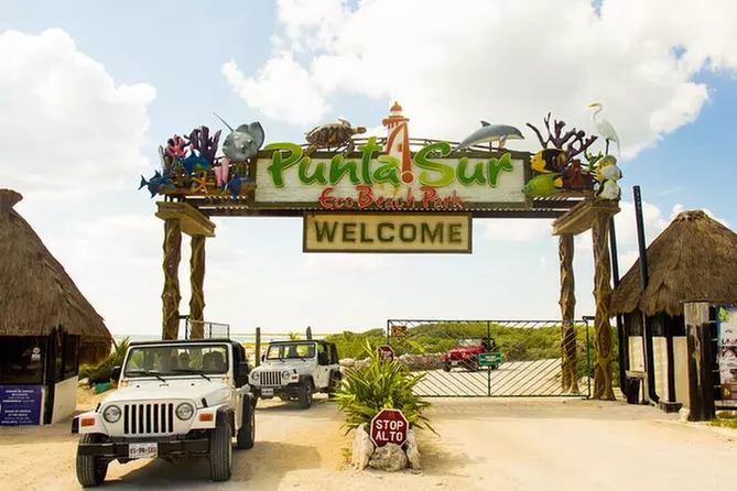 Cozumel Jeep and Snorkel Adventure Tour - Primary Image