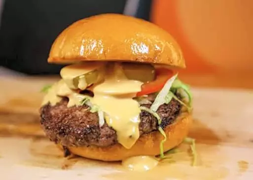 5% Cash Back at Burger By Day