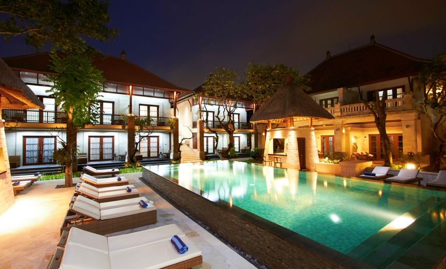 Image 6: ✈ BALI | Sanur - Griya Santrian a Beach Resort 4* - Outdoor swimmin...