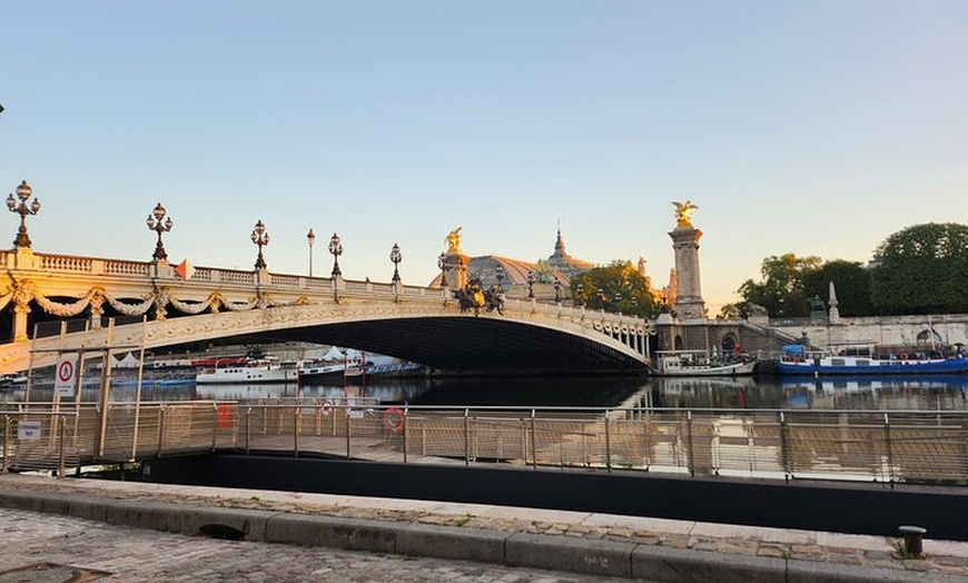 Image 13: Sunrise Biking Tour: Paris devant les foules