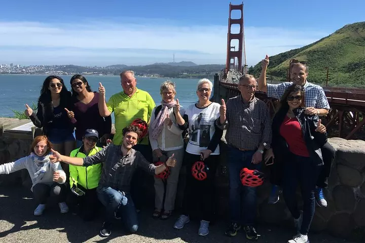 Guided E-Bike tour across SF to the Golden Gate Bridge and back