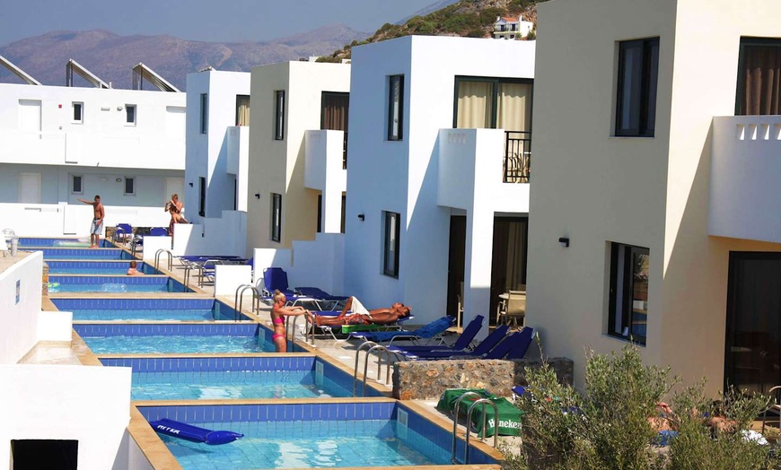 Image 112: ✈ CRETE | Hersonissos - Mediterraneo Hotel 4* - Outdoor swimming pool