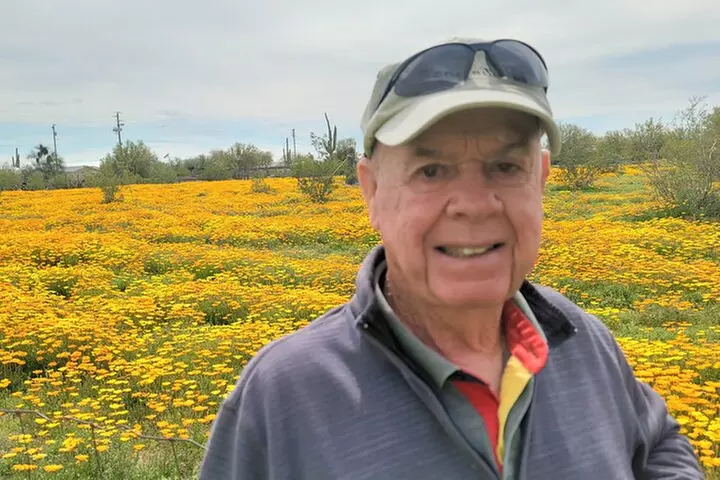 Exclusive: Happy Cactus Tour to Apache Trail & Superstition Mtn