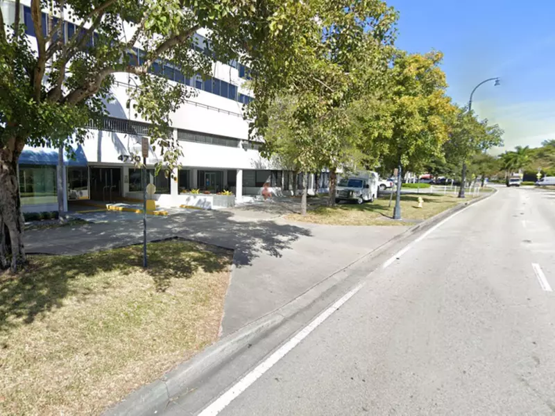 Parking at Bay Point Office Tower Garage