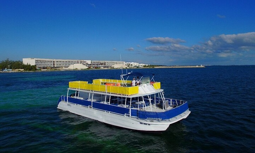 Image 17: Isla Mujeres Private Catamaran Tour with Transportation