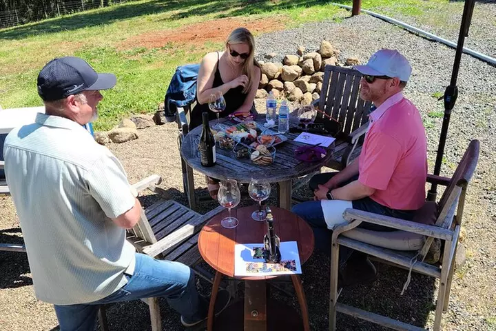 Willamette Valley Wine Tour with Lunch