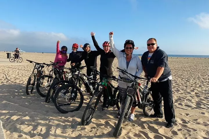 Marina Del Rey to Hermosa Beach e-Bike Coastal Beach Tour