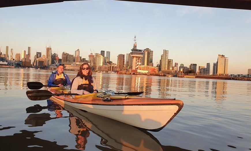 Image 3: Melbourne Sunset Kayaking Experience with Dinner