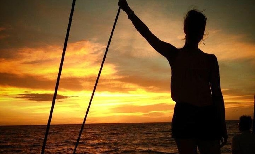 Image 4: Sunset 3-Hour Cruise from Darwin with Dinner and Sparkling Wine