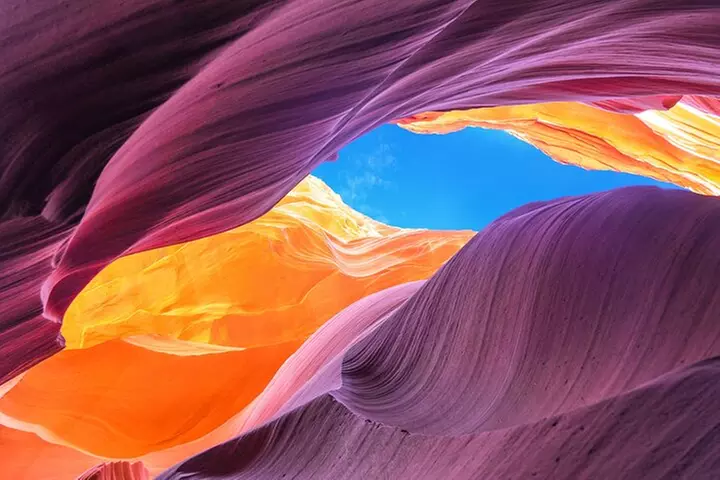1 Day Small Group Tour of Antelope Canyon & Horseshoe Bend