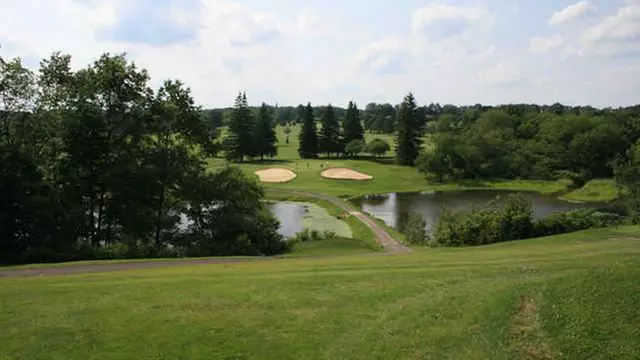 Online Booking - Round of Golf at Cross Creek Resort - Primary Image