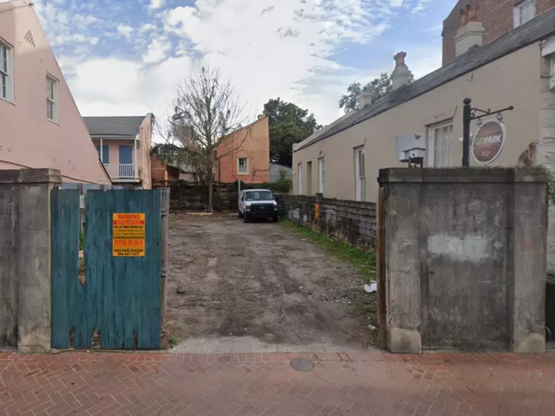 Parking at 939 Toulouse St. Lot
